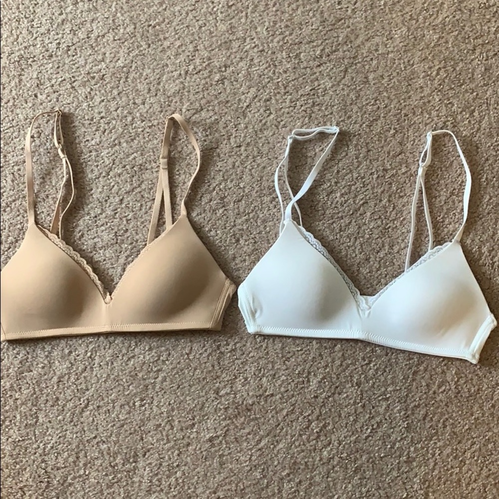 2 aerie Bras